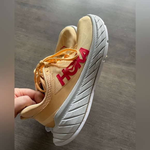 Hoka One One Carbon X 2 women’s Running Shoes size 8.5B - Picture 6 of 10